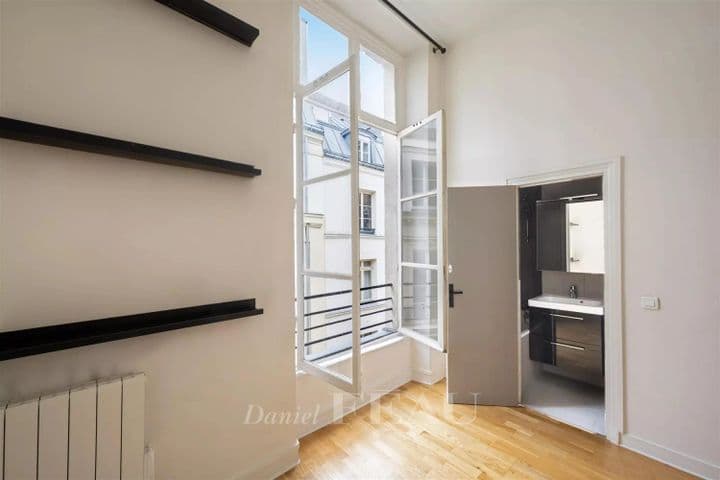 1 bedroom house for sale in  France - Image 4