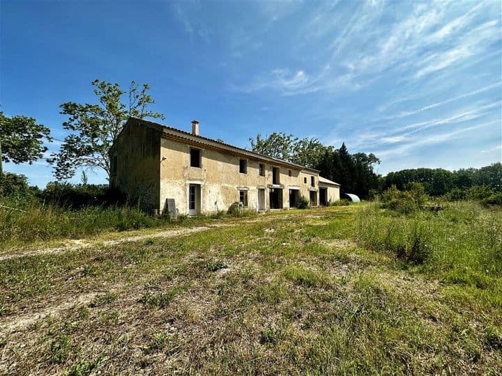 6 bedrooms house for sale in sarrians, France