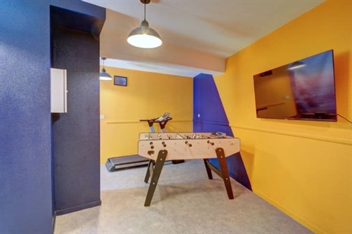 Apartment for sale in Lyon 7eme, France - Image 4