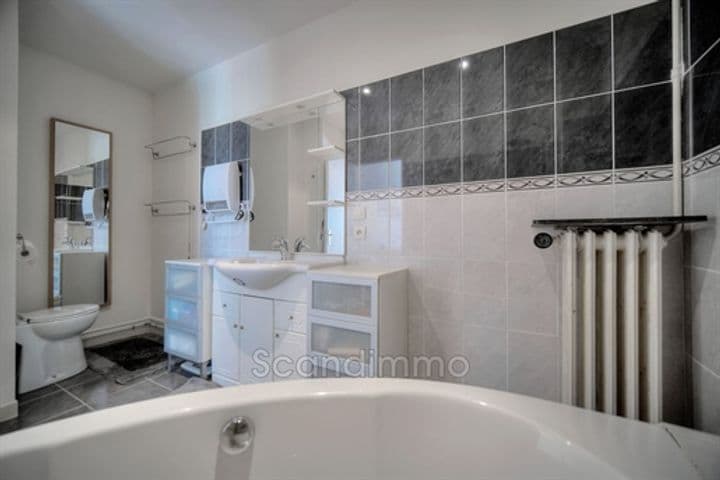 1 bedroom apartment for sale in Nice, France - Image 8