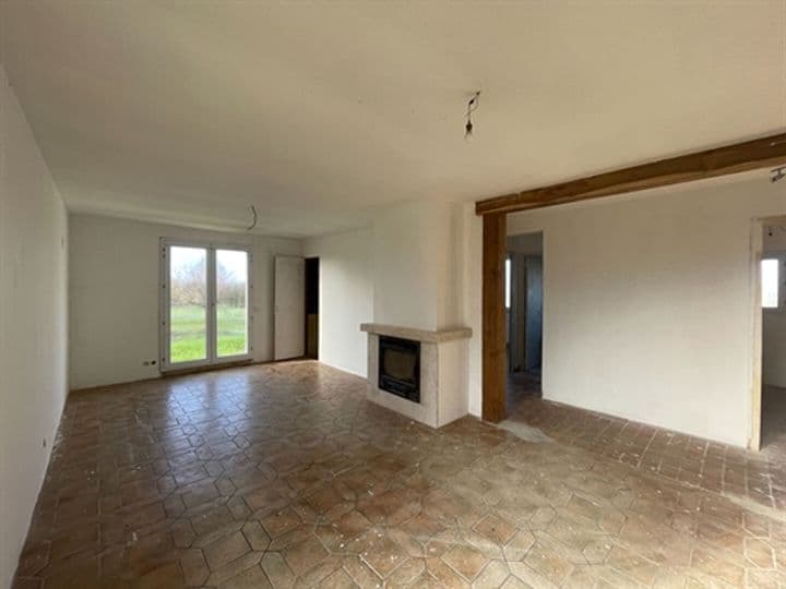 3 bedrooms house for sale in Saint-Fargeau, France - Image 3