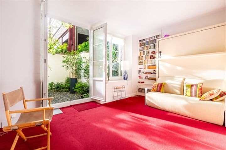 4 bedrooms apartment for sale in Paris, France - Image 4