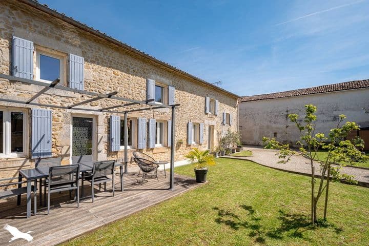 4 bedrooms house for sale in ECOYEUX, France