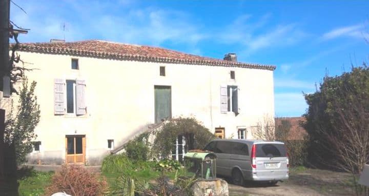 7 bedrooms house for sale in  France