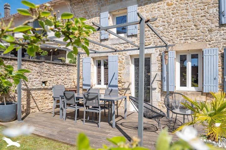 4 bedrooms house for sale in ECOYEUX, France - Image 6