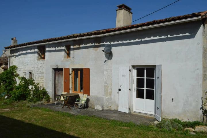 2 bedrooms house for sale in  France - Image 2