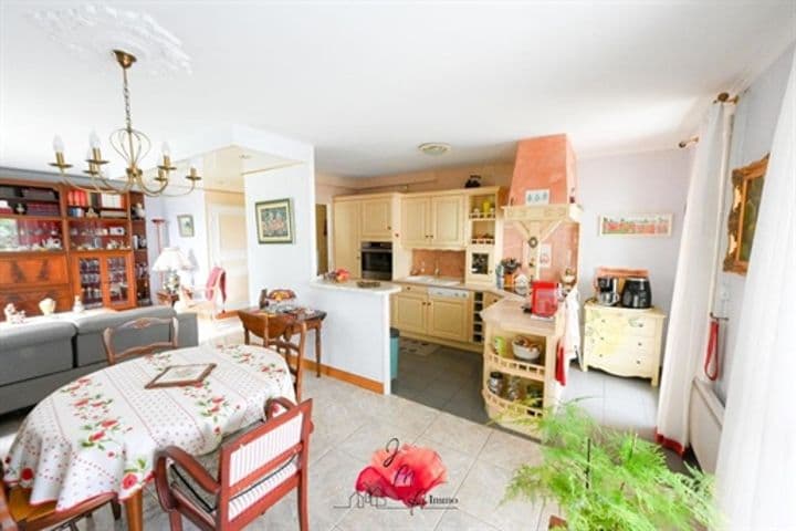 2 bedrooms other for sale in Sainte-Adresse, France - Image 2