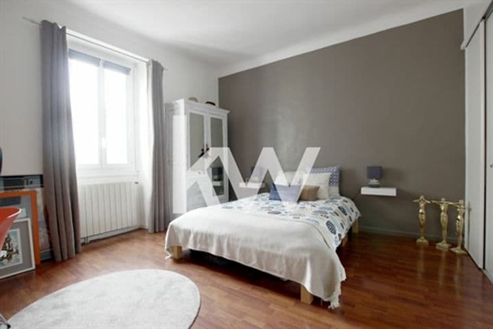 2 bedrooms apartment for sale in Nimes, France - Image 2