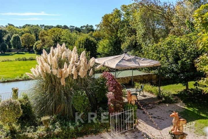 8 bedrooms other for sale in Aix-en-Provence, France - Image 3