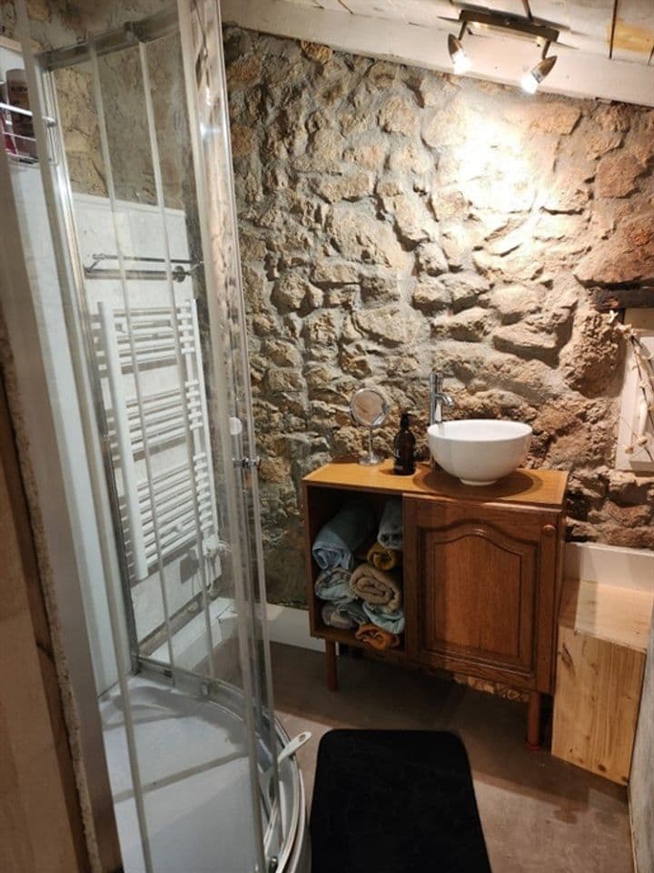 1 bedroom house for sale in Brillac, France - Image 9