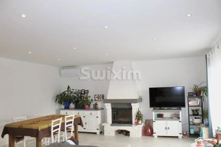 5 bedrooms house for sale in  France - Image 7