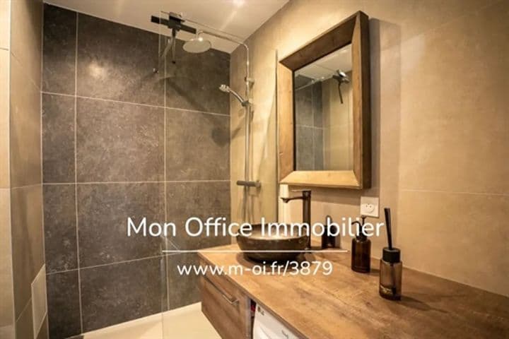 1 bedroom apartment for sale in Sainte-Maxime, France - Image 2