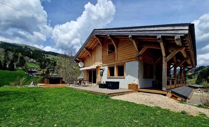 3 bedrooms house for sale in Les Gets, France - Image 9