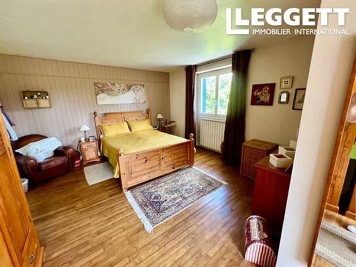 7 bedrooms house for sale in Saint-Mathieu, France - Image 7