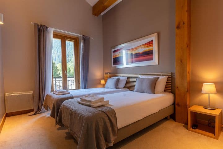 3 bedrooms apartment for sale in Chamonix-Mont-Blanc, France - Image 9