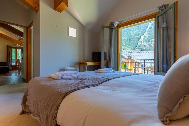 3 bedrooms apartment for sale in Chamonix-Mont-Blanc, France - Image 8