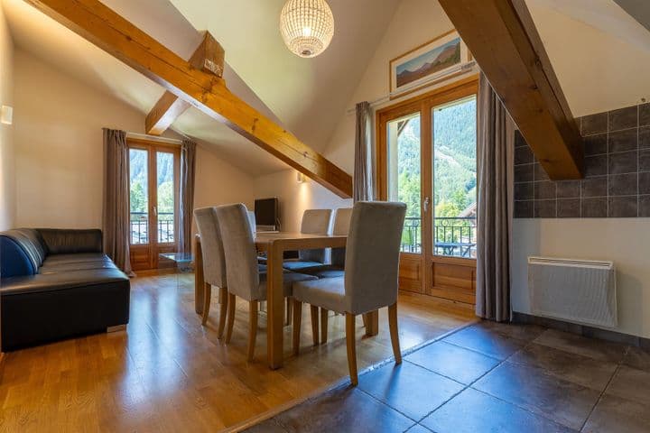 3 bedrooms apartment for sale in Chamonix-Mont-Blanc, France - Image 2