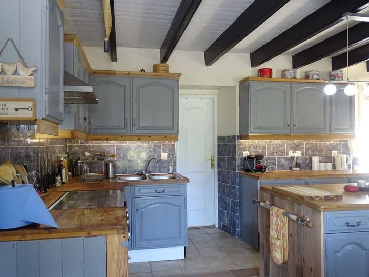 4 bedrooms house for sale in Kergrist-Moelou, France - Image 7