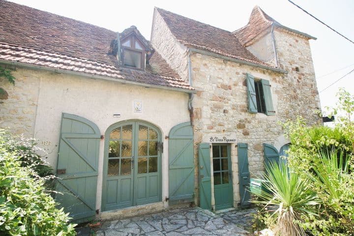 4 bedrooms house for sale in  France