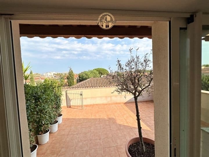 3 bedrooms apartment for sale in Frejus, France - Image 2