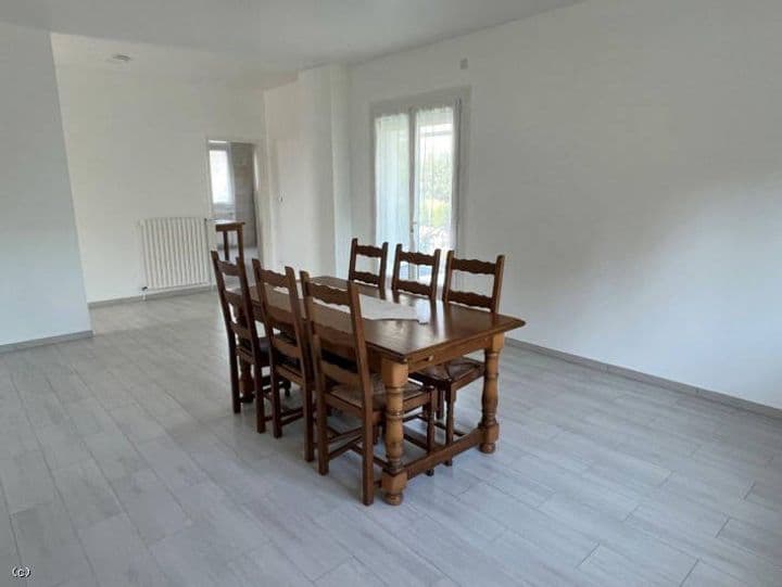 3 bedrooms house for sale in Aigre, France - Image 7