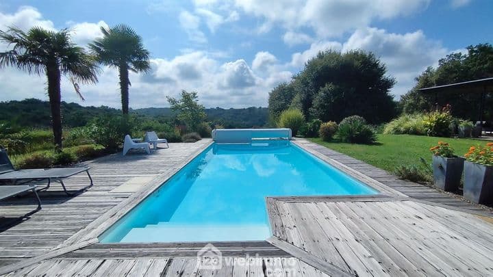 4 bedrooms house for sale in Caupenne, France