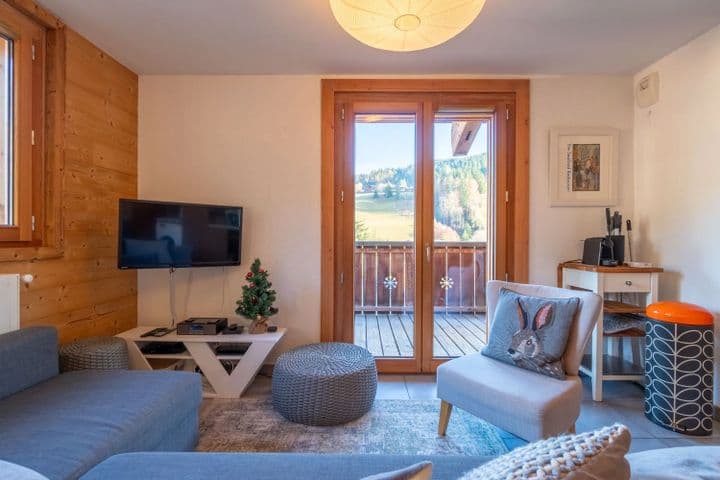 2 bedrooms house for sale in Les Gets, France