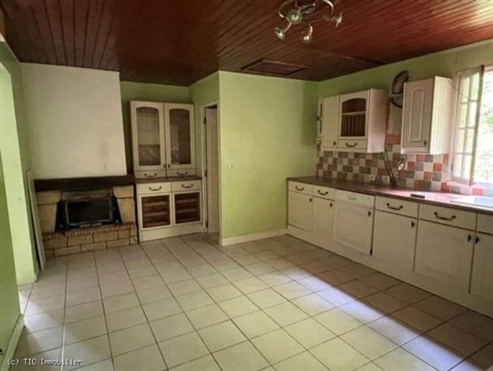 3 bedrooms other for sale in Nanteuil-en-Vallee, France - Image 6