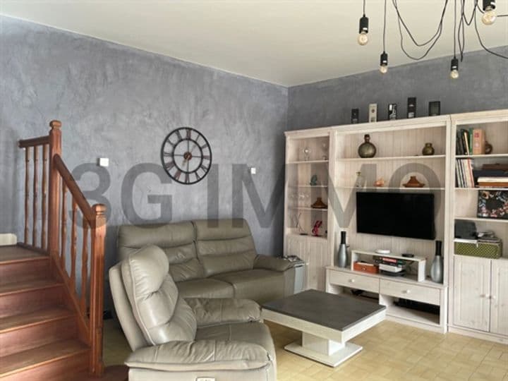 3 bedrooms house for sale in Saint-Denis-de-Pile, France