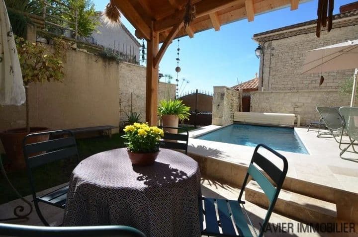 2 bedrooms house for sale in  France - Image 3