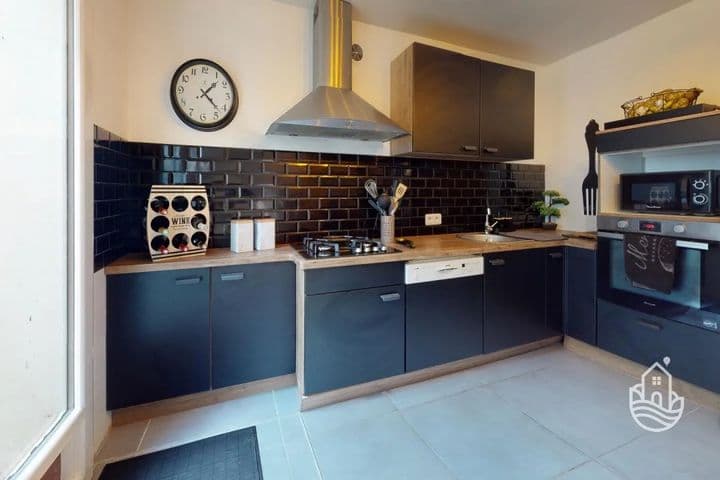 4 bedrooms house for sale in  France - Image 6