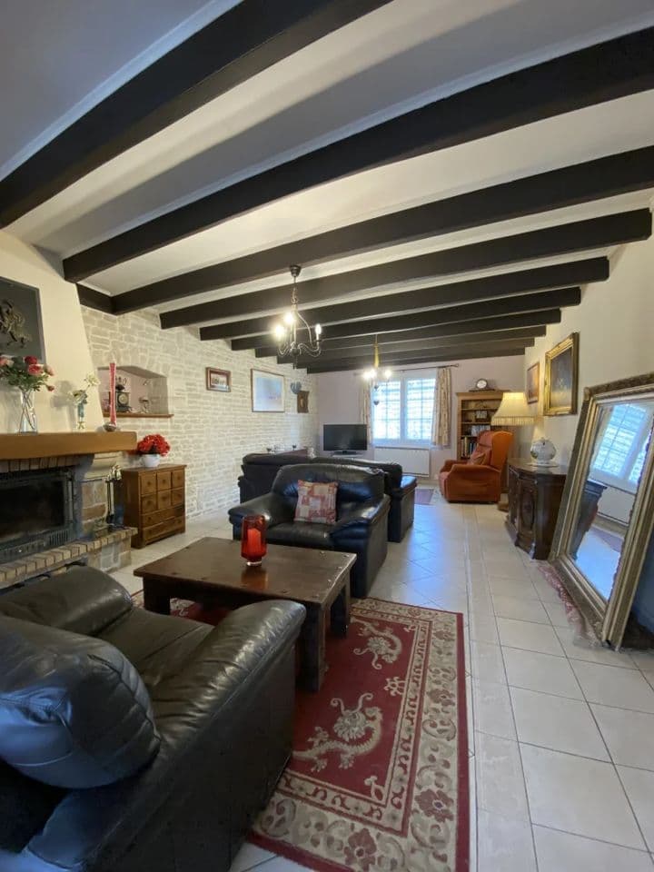 5 bedrooms house for sale in  France - Image 10