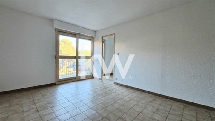 Apartment for sale in Frejus, France - Image 9