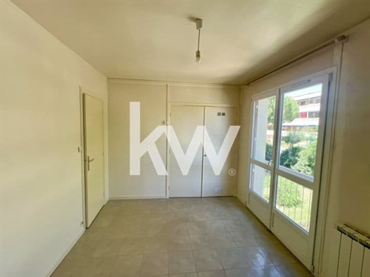 1 bedroom apartment for sale in Frejus, France - Image 3