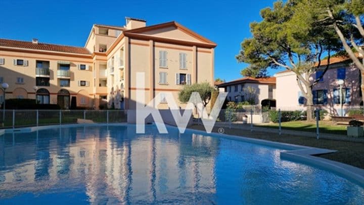 Apartment for sale in Frejus, France - Image 5