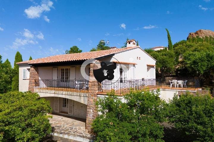 5 bedrooms house for sale in Var (83), France - Image 9