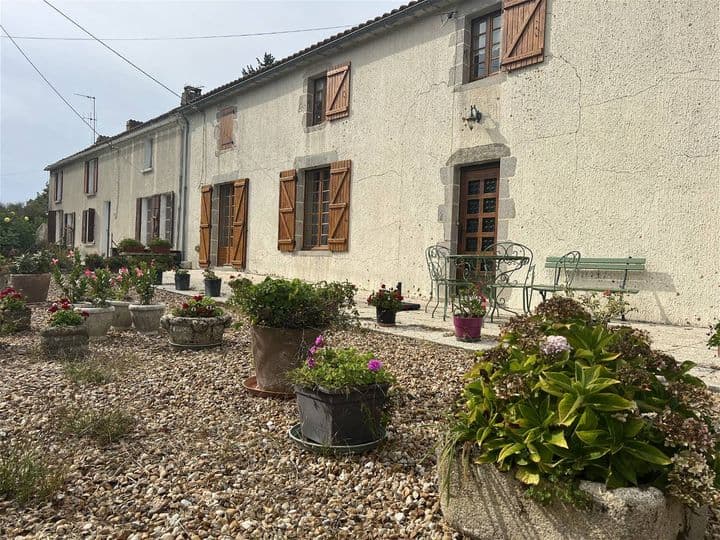 5 bedrooms house for sale in neuvy bouin, France - Image 10