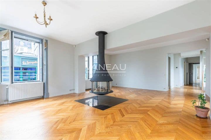 2 bedrooms house for sale in  France - Image 3