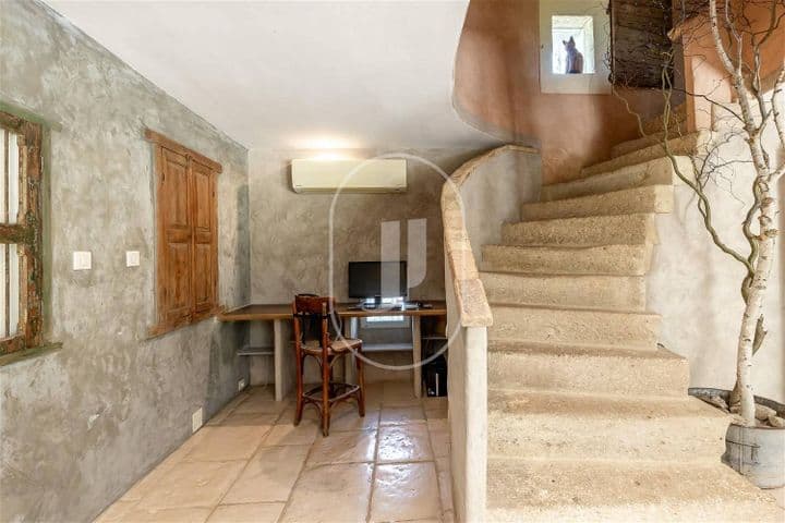 5 bedrooms house for sale in  France - Image 5