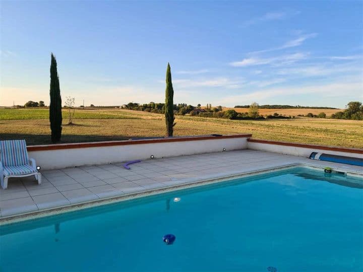 4 bedrooms house for sale in  France - Image 2