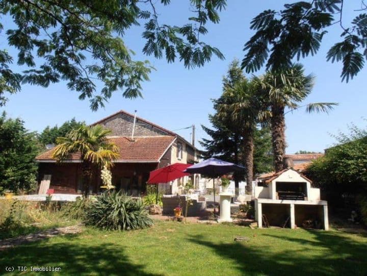 3 bedrooms house for sale in Nanteuil-en-Vallee, France - Image 2