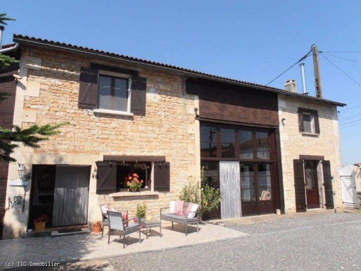 3 bedrooms house for sale in Nanteuil-en-Vallee, France - Image 3