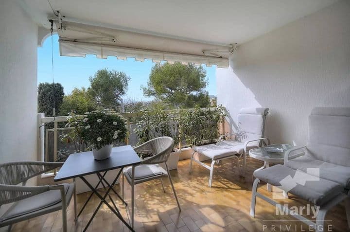 1 bedroom house for sale in  France - Image 2