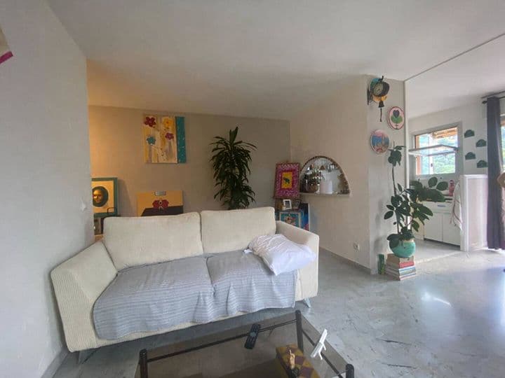 1 bedroom house for sale in  France - Image 5