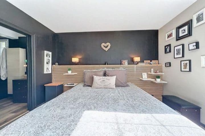 5 bedrooms house for sale in  France - Image 10