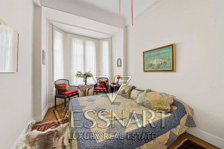 2 bedrooms house for sale in  France - Image 8