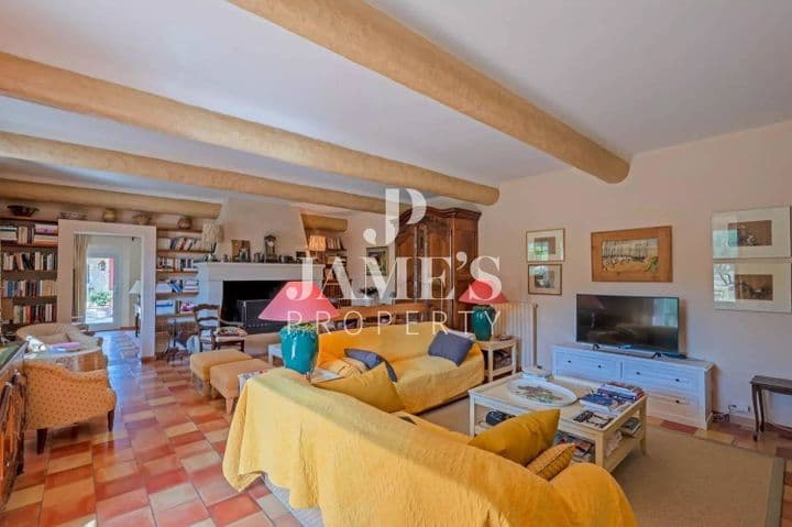 5 bedrooms house for sale in  France - Image 10