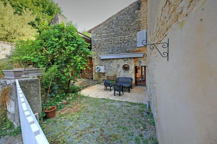 3 bedrooms house for sale in Salles, France - Image 11