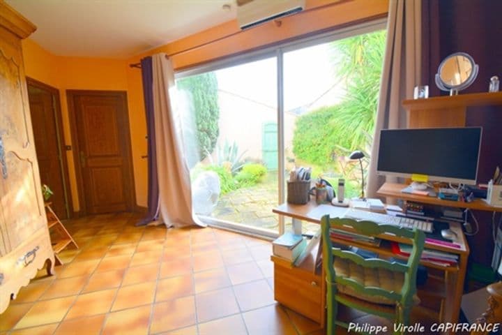 House for sale in Saint-Pierre-dOleron, France - Image 9