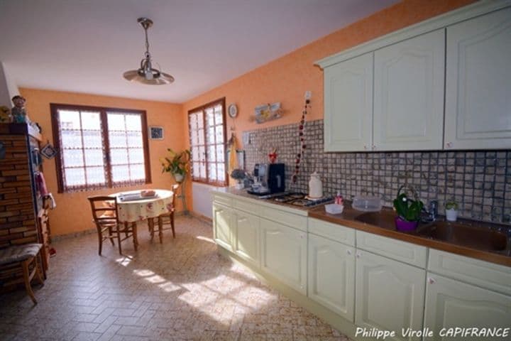 House for sale in Saint-Pierre-dOleron, France - Image 4